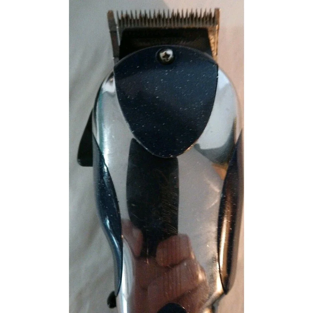 Vintage Wahl Profesional Sterling 4 Clippers With Accessories-Case TESTED WORKS